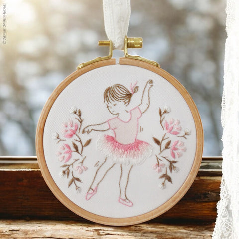 Little Dancer - ערכת רקמה 16 ס"מ