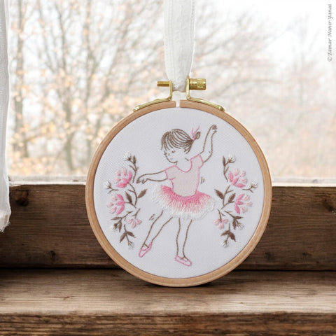 Little Dancer - ערכת רקמה 16 ס"מ