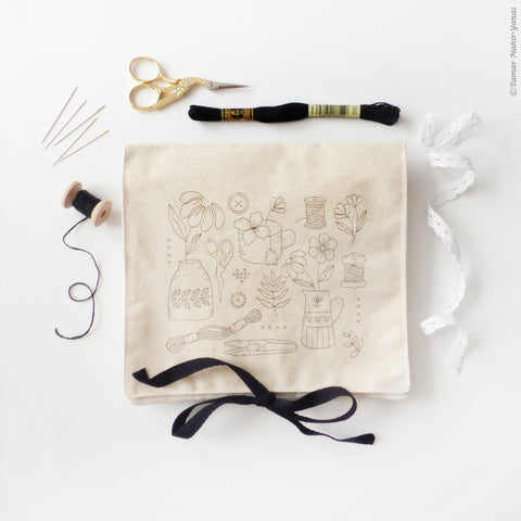 Embroidery To-go Bag - Tools and Vase Pattern