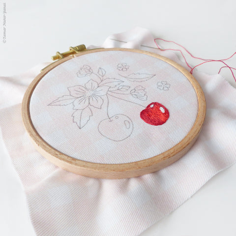 Sweet Cherries - ערכת רקמה 16 ס"מ