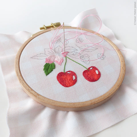Sweet Cherries - ערכת רקמה 16 ס"מ