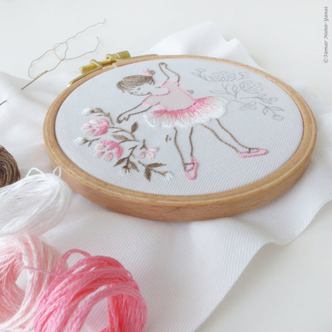 Little Dancer - ערכת רקמה 16 ס"מ