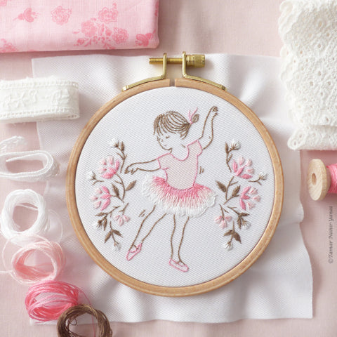 Little Dancer - ערכת רקמה 16 ס"מ