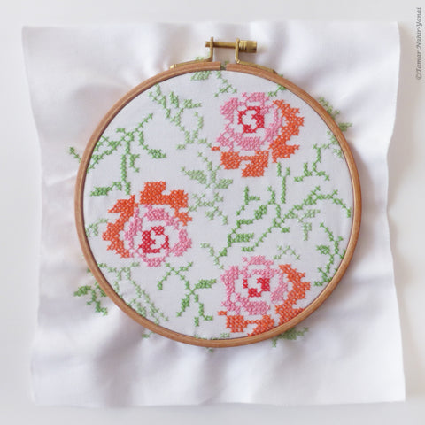 Orange & Pink Roses - ערכת רקמה 21 ס"מ